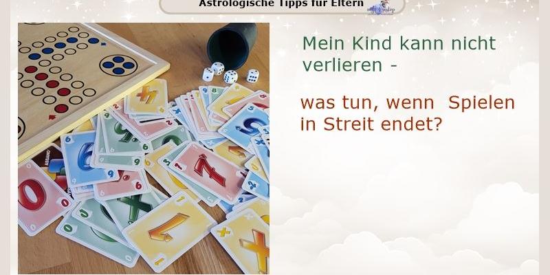 Brettspiel, Würfel und Karten